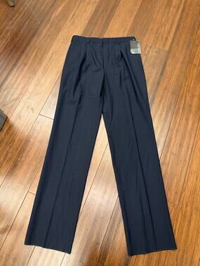 Doc & Amelia pleated dress pants Classic Pleated 32 NWT